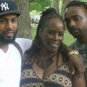 Meet your Posher, Debbie